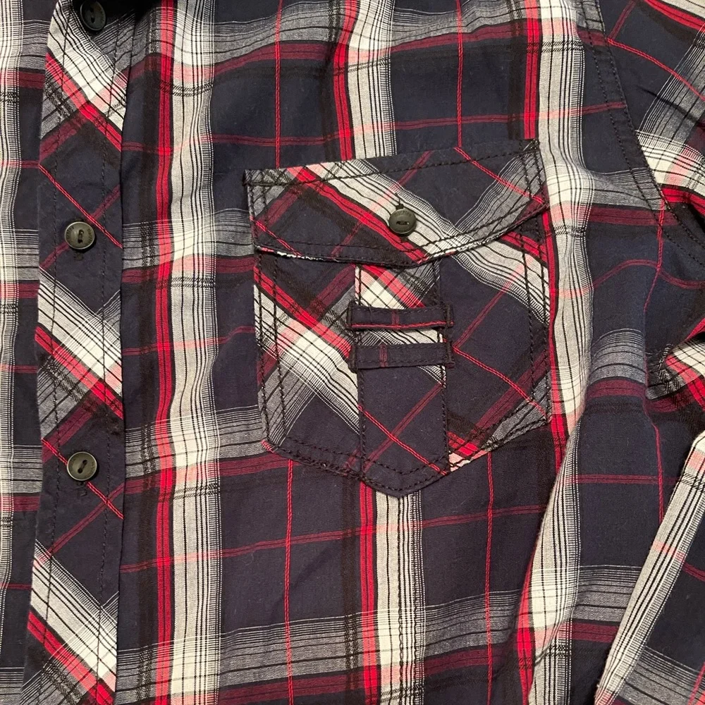 Machine plaid button down - Picture 3 of 3